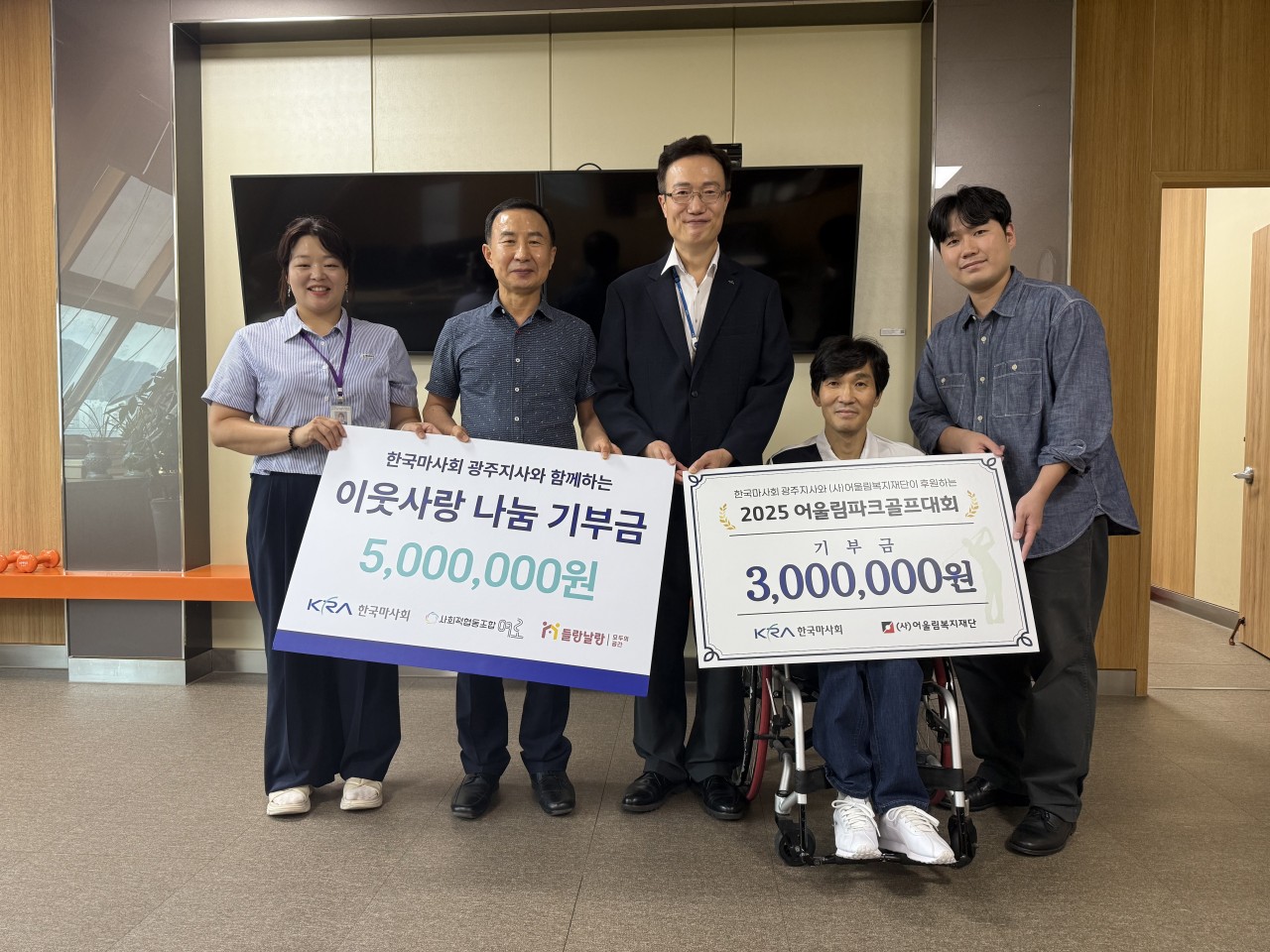 /user/g/gjcil/editor/2510/7186c9b9ee4cc5293c89a36c3d61268b_1760949351_9495.jpg 이미지크게보기