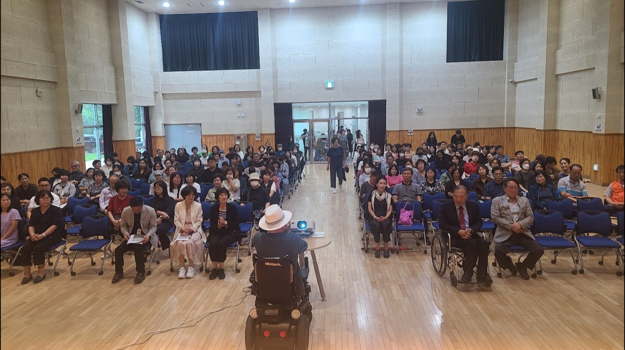 /user/g/gjcil/editor/2510/7186c9b9ee4cc5293c89a36c3d61268b_1760949570_7819.png 이미지크게보기