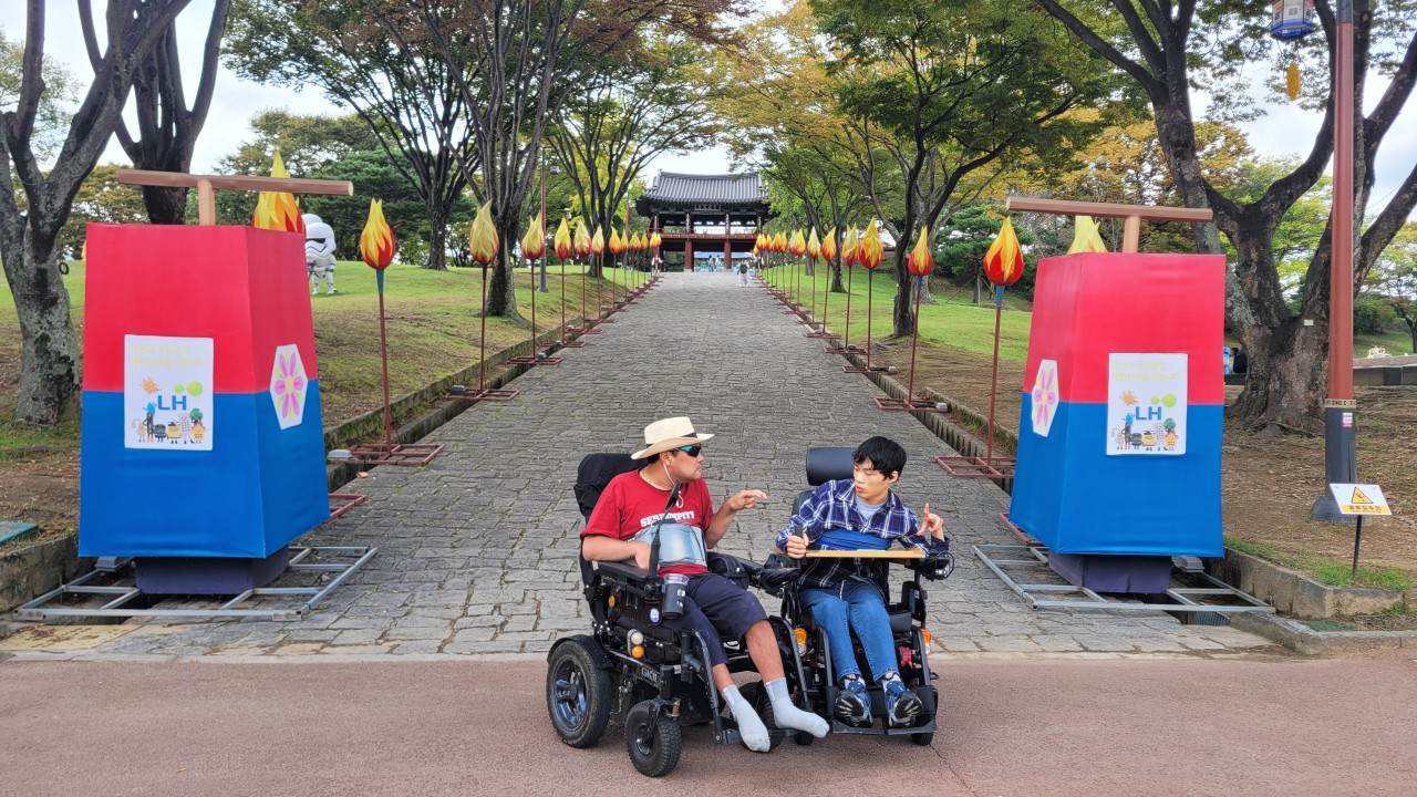 /user/g/gjcil/editor/2510/7186c9b9ee4cc5293c89a36c3d61268b_1760949911_7314.jpg 이미지크게보기