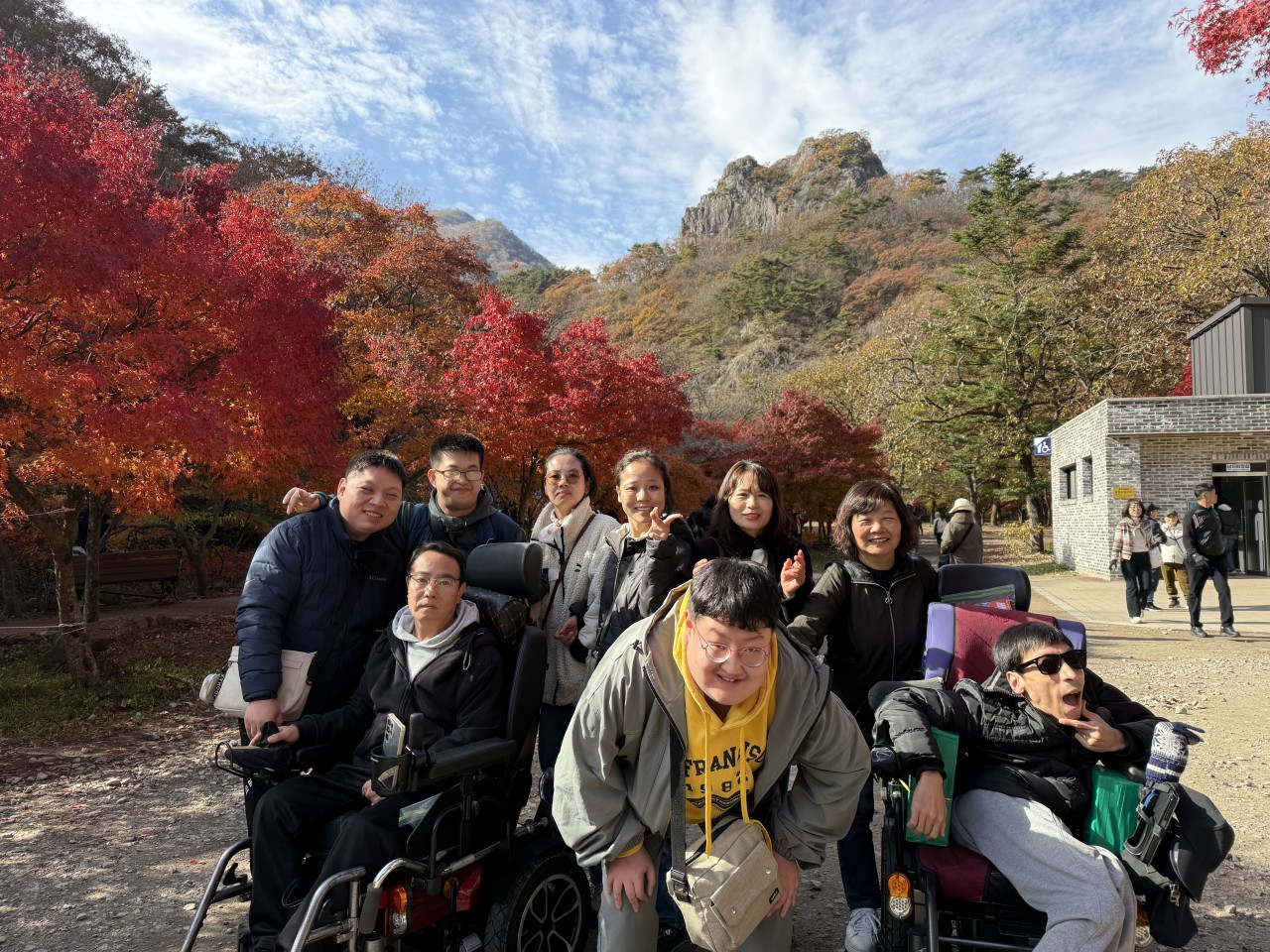 /user/g/gjcil/editor/2512/5d2746d2e6ac6aedfe8a8149bb876229_1765238630_8756.jpg 이미지크게보기