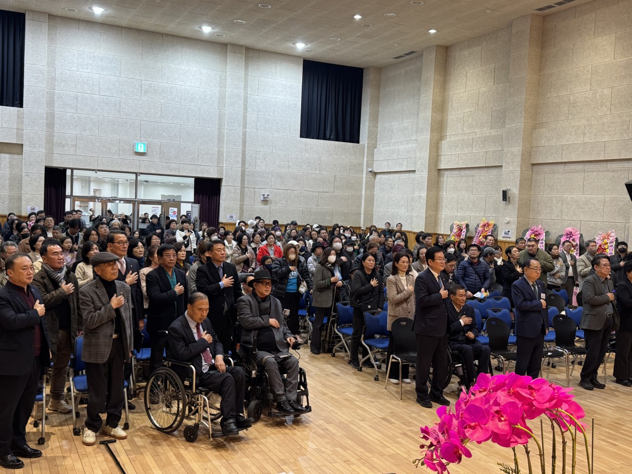 /user/g/gjcil/editor/2512/5d2746d2e6ac6aedfe8a8149bb876229_1765238968_634.jpg 이미지크게보기