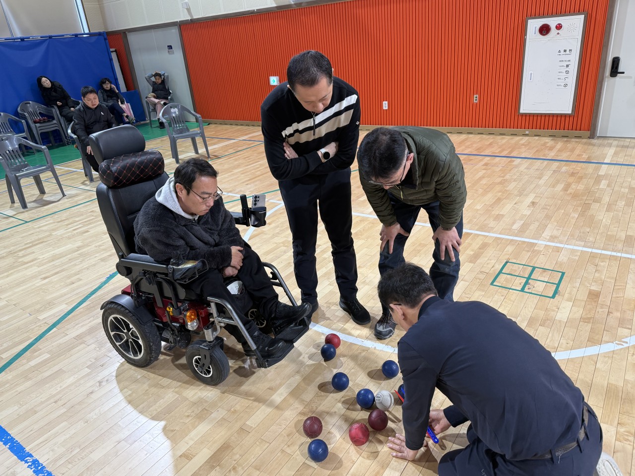 /user/g/gjcil/editor/2512/5d2746d2e6ac6aedfe8a8149bb876229_1765239118_8537.jpg 이미지크게보기