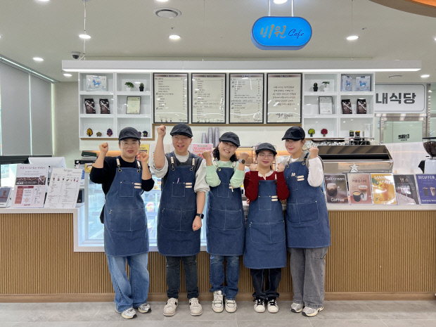 /user/g/gjcil/editor/2603/61ba23e3d98a196df56b20ab09a4bc15_1774315123_9625.jpg 이미지크게보기