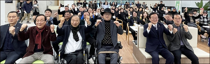 /user/g/gjcil/editor/2603/ab4cecb7f04d0a1bc2ae0e48effd5d30_1772779281_0349.jpg 이미지크게보기